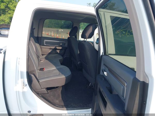 2022 RAM 1500 CLASSIC SLT  4X4 5'7 BOX