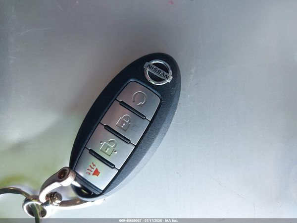 2018 NISSAN PATHFINDER SV