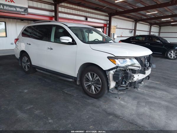 2018 NISSAN PATHFINDER SV