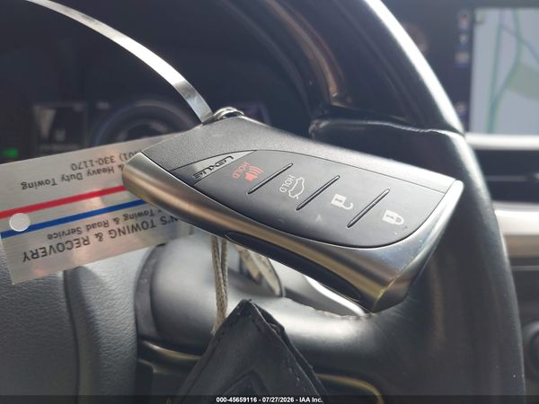 2019 LEXUS ES 300H LUXURY