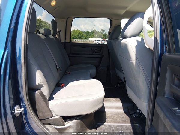 2020 RAM 1500 CLASSIC TRADESMAN  4X4 5'7 BOX