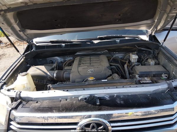 2017 TOYOTA TUNDRA SR5 5.7L V8