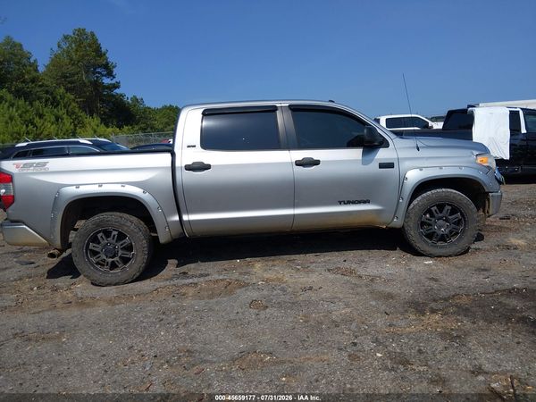 2017 TOYOTA TUNDRA SR5 5.7L V8