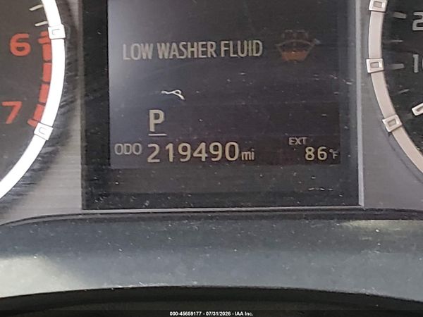 2017 TOYOTA TUNDRA SR5 5.7L V8