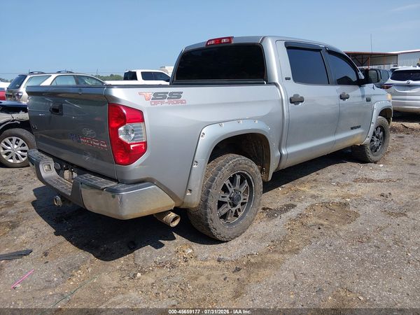 2017 TOYOTA TUNDRA SR5 5.7L V8