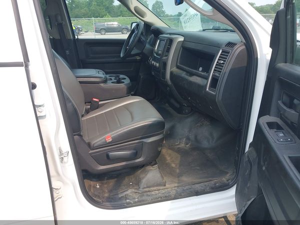 2022 RAM 1500 CLASSIC TRADESMAN  4X4 6'4 BOX