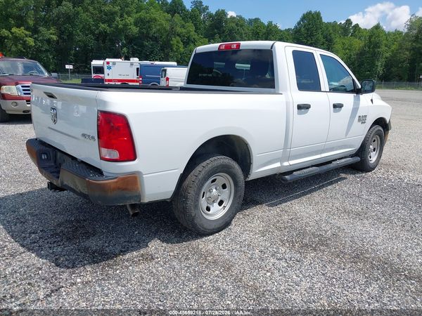 2022 RAM 1500 CLASSIC TRADESMAN  4X4 6'4 BOX