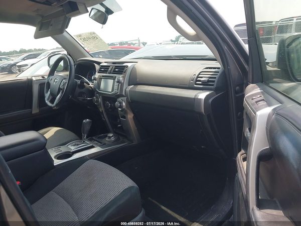 2016 TOYOTA 4RUNNER SR5
