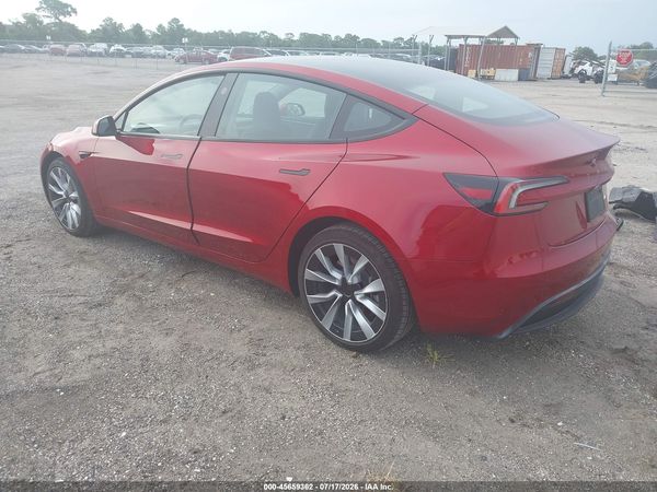 2025 TESLA MODEL 3