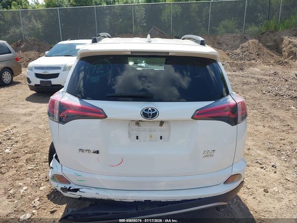 2017 TOYOTA RAV4 XLE