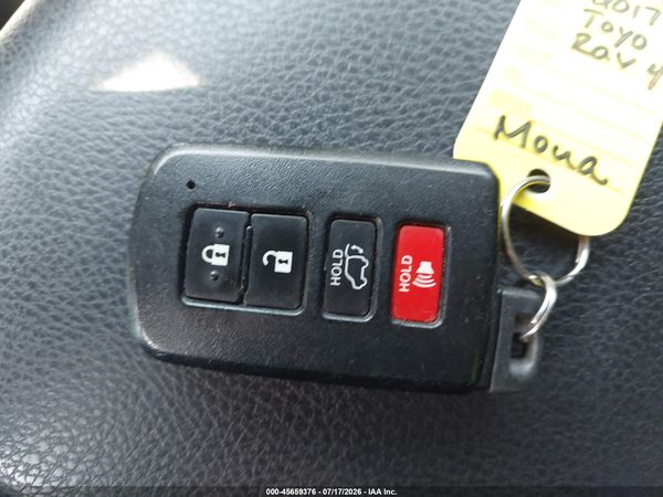 2017 TOYOTA RAV4 XLE
