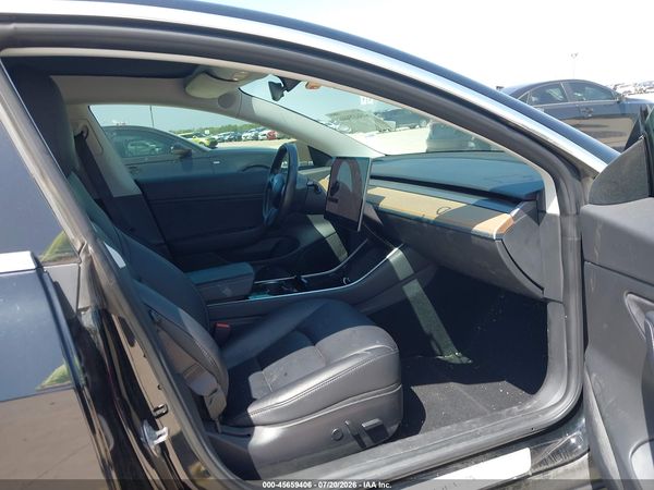 2018 TESLA MODEL 3 LONG RANGE/MID RANGE