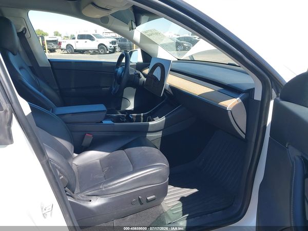 2020 TESLA MODEL Y