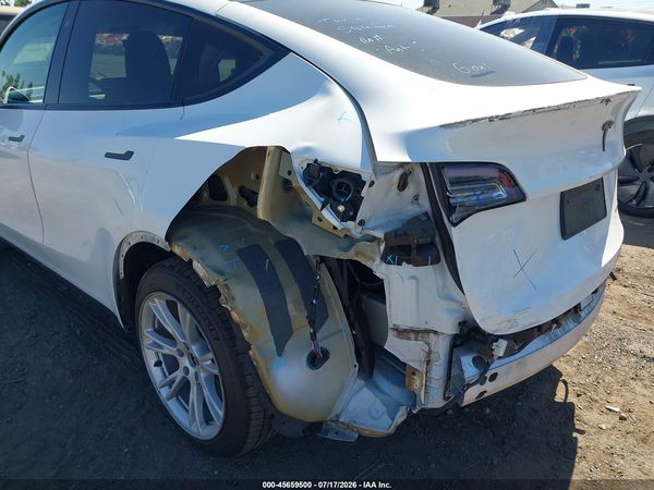 2020 TESLA MODEL Y
