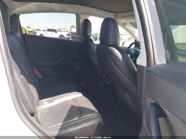 2020 TESLA MODEL Y