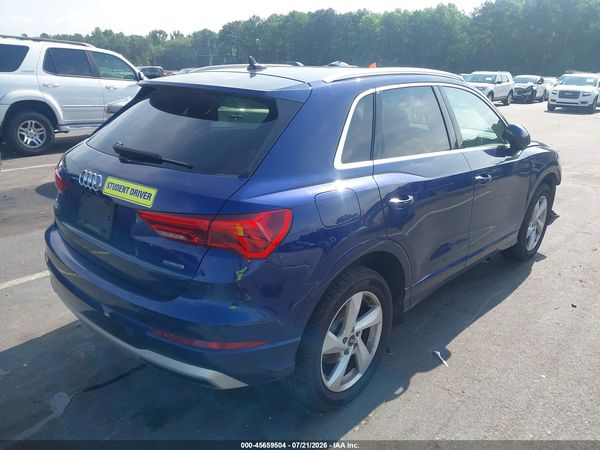 2022 AUDI Q3
