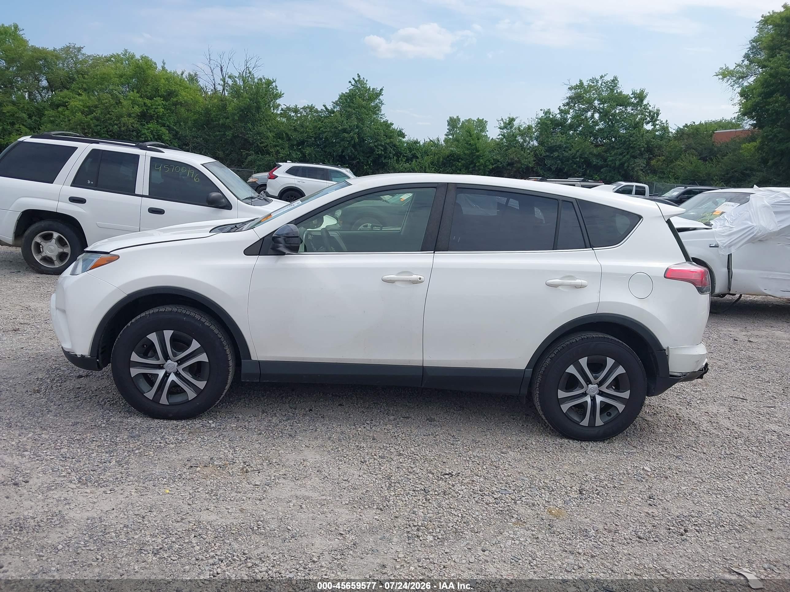 2018 TOYOTA RAV4 LE