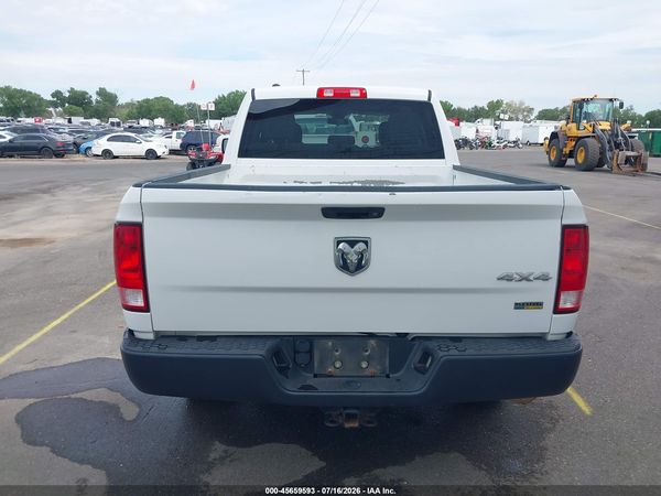 2017 RAM 1500 TRADESMAN  4X4 6'4 BOX
