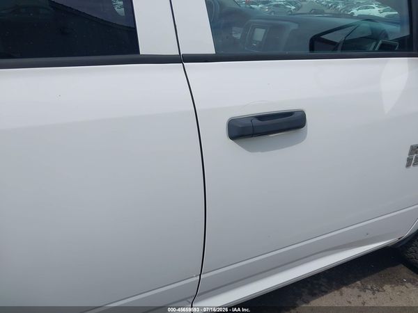 2017 RAM 1500 TRADESMAN  4X4 6'4 BOX