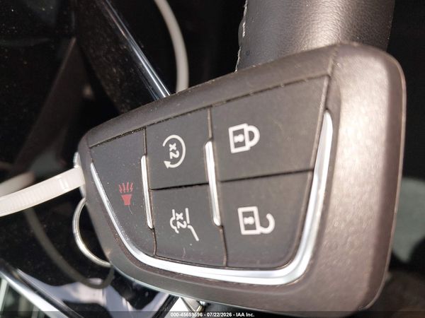 2025 CADILLAC OPTIQ LUXURY 1 AWD