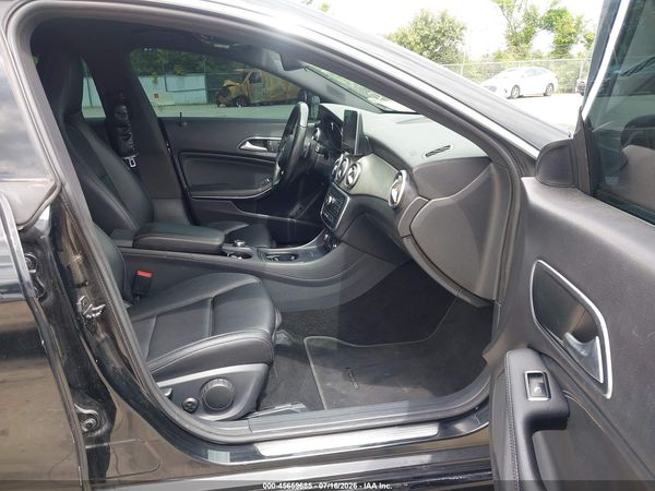 2016 MERCEDES-BENZ CLA 250 CLA250
