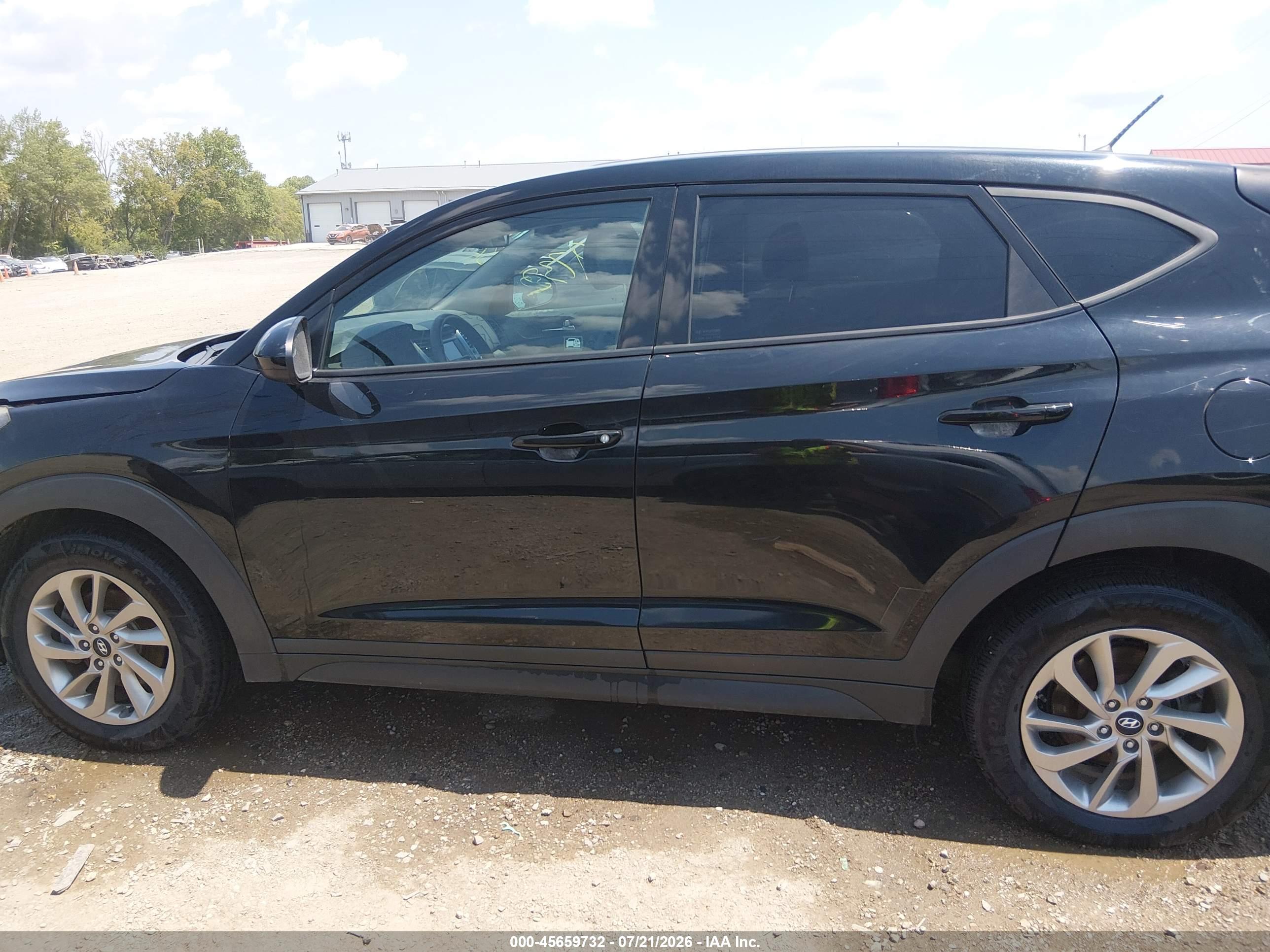 2018 HYUNDAI TUCSON SE
