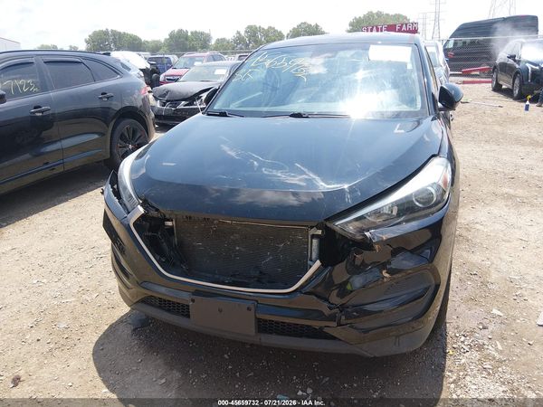 2018 HYUNDAI TUCSON SE