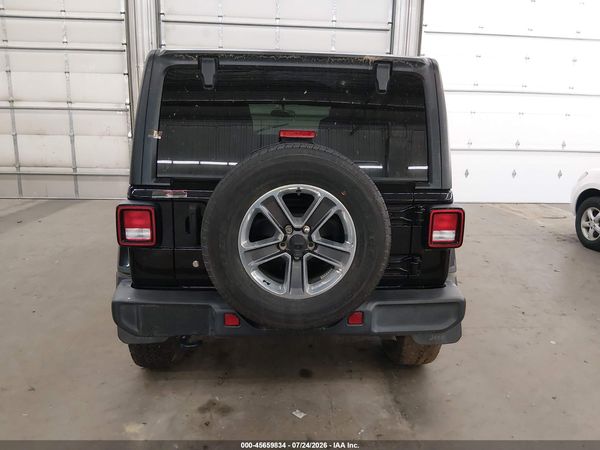 2018 JEEP WRANGLER UNLIMITED SAHARA 4X4