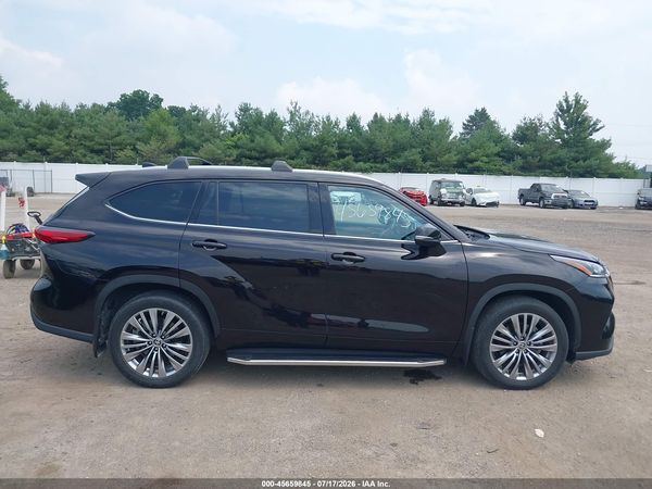 2021 TOYOTA HIGHLANDER PLATINUM