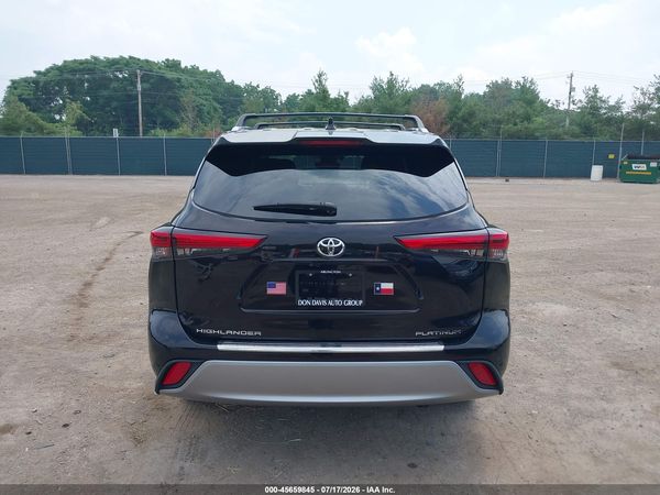 2021 TOYOTA HIGHLANDER PLATINUM