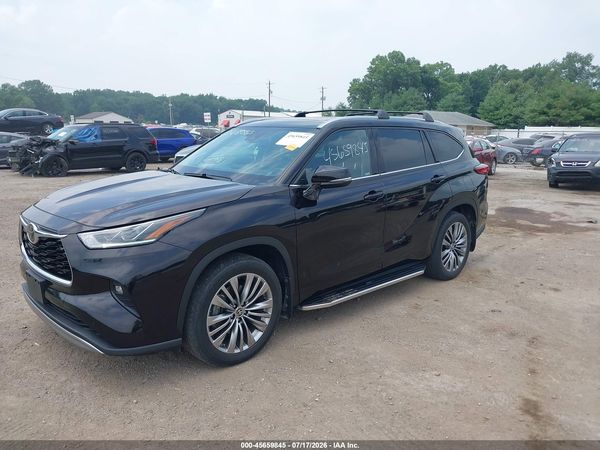 2021 TOYOTA HIGHLANDER PLATINUM