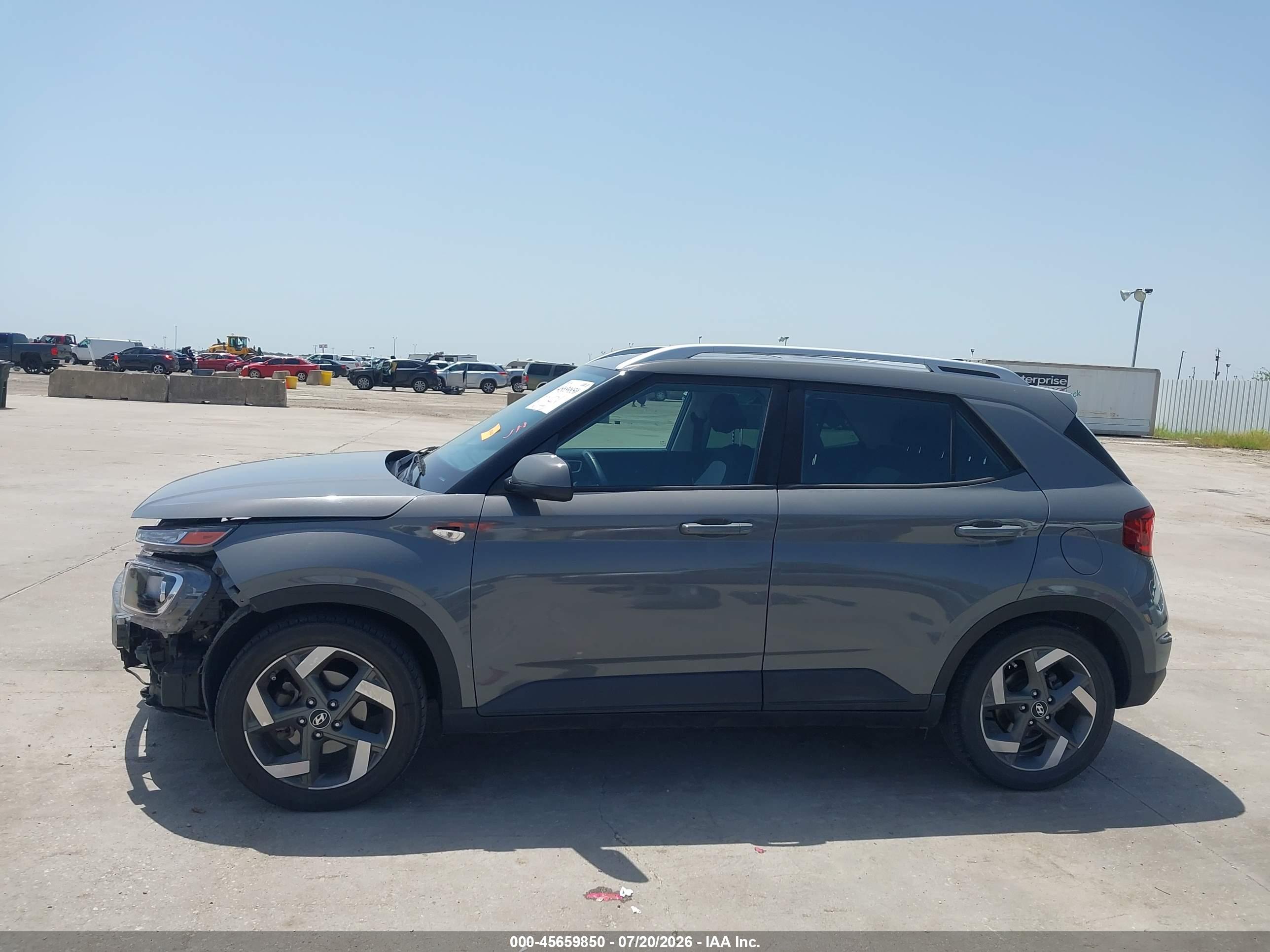 2022 HYUNDAI VENUE SEL