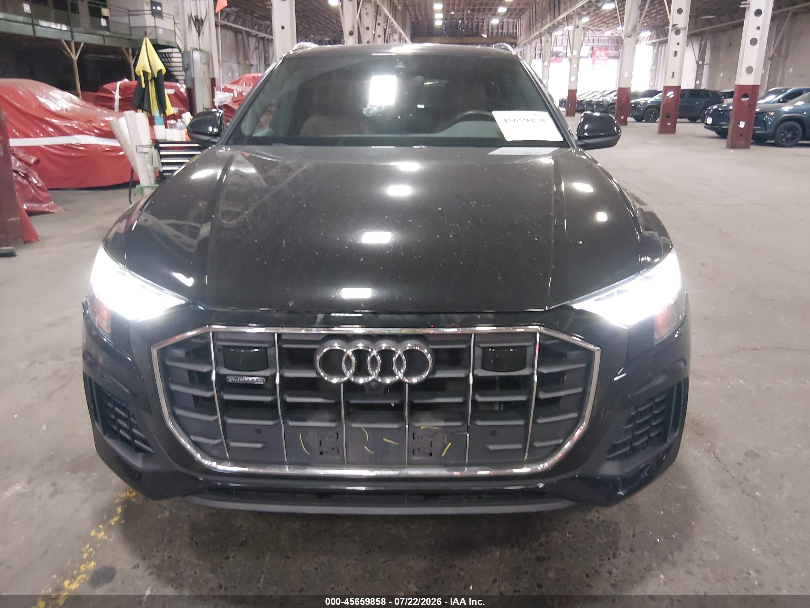 2023 AUDI Q8