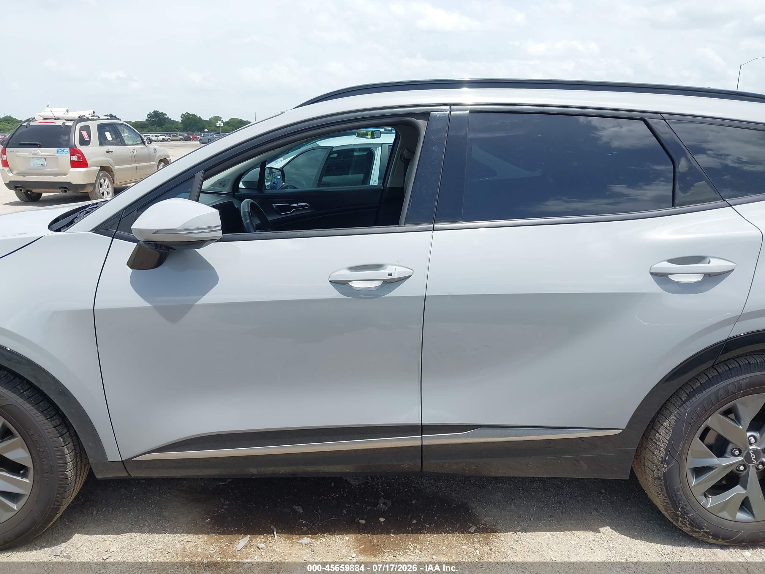 2023 KIA SPORTAGE SX