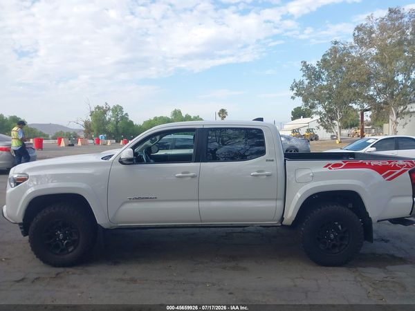 2022 TOYOTA TACOMA SR5 V6