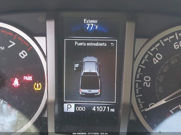 2022 TOYOTA TACOMA SR5 V6