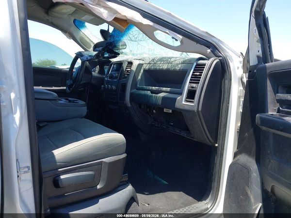 2019 RAM 1500 CLASSIC TRADESMAN  4X4 6'4 BOX