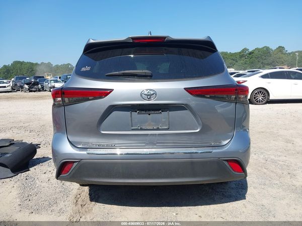 2020 TOYOTA HIGHLANDER XLE