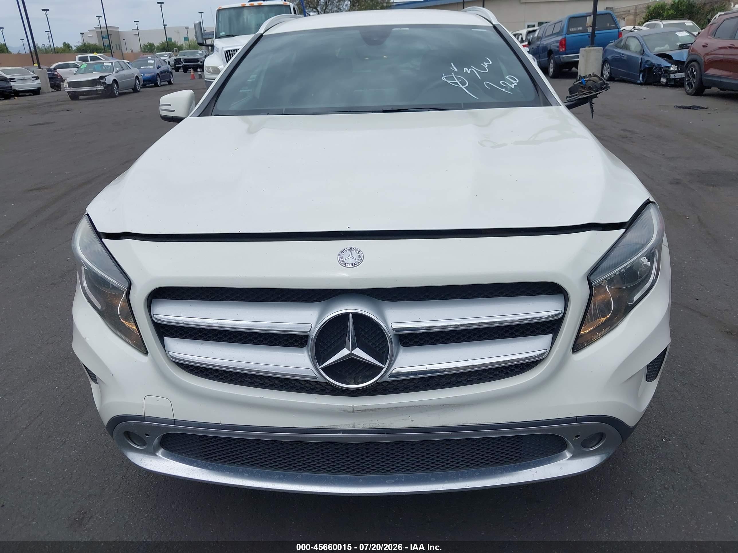 2017 MERCEDES-BENZ GLA 250 GLA250