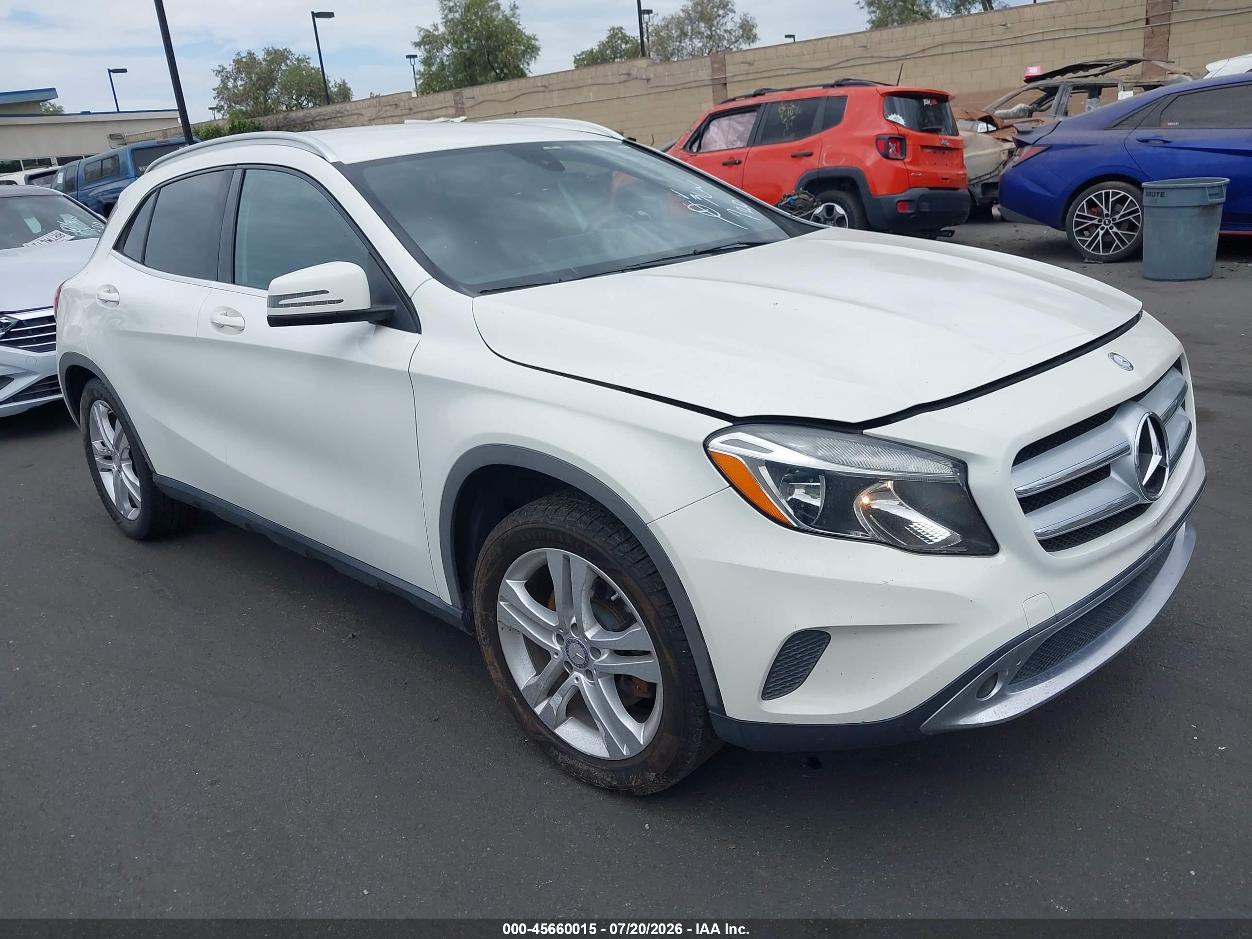 2017 MERCEDES-BENZ GLA 250 GLA250
