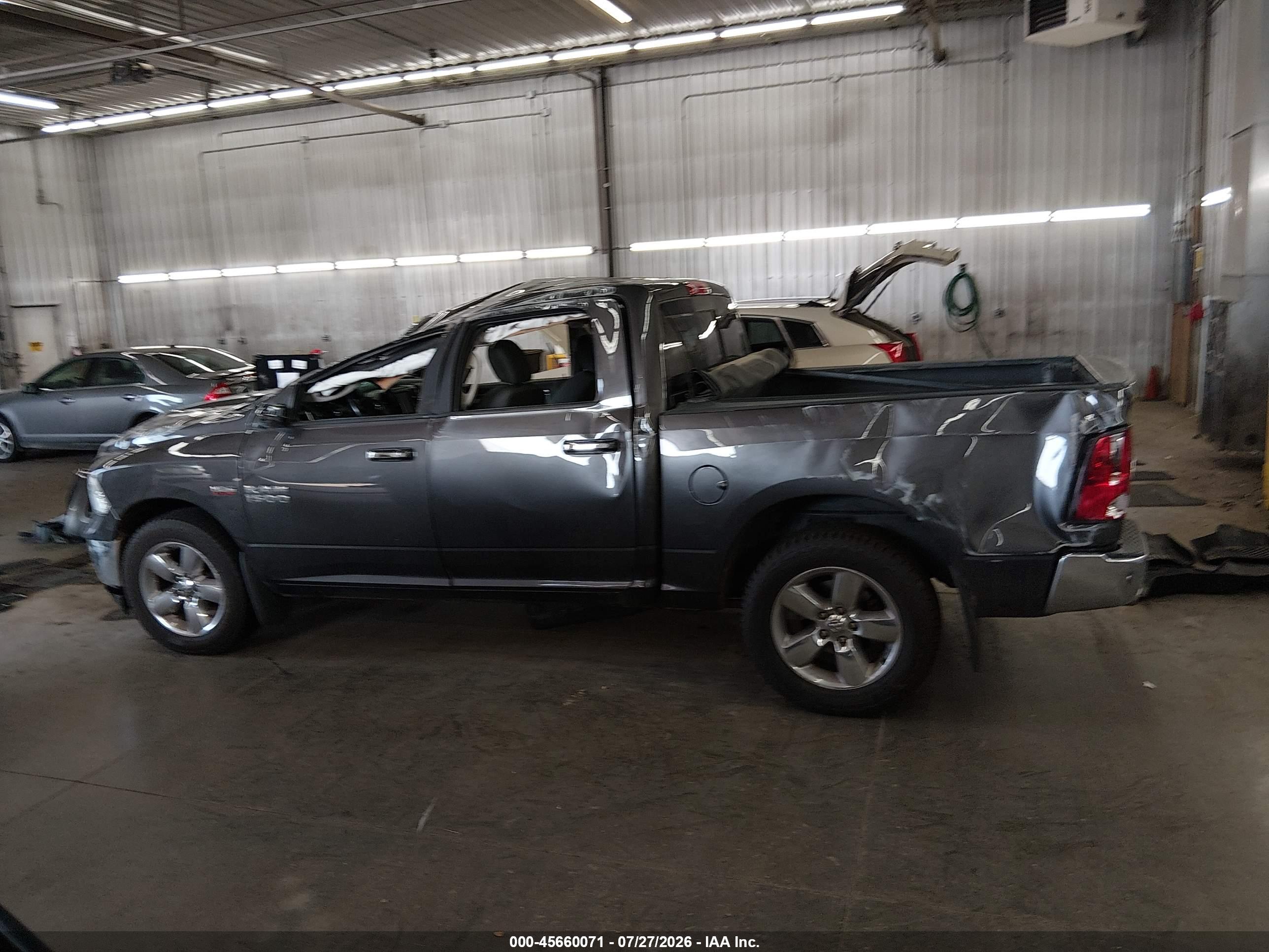 2016 RAM 1500 BIG HORN