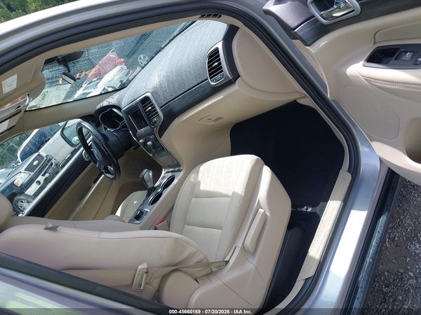 2020 JEEP GRAND CHEROKEE LAREDO E 4X4