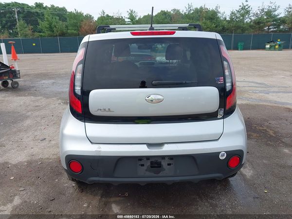 2018 KIA SOUL Base