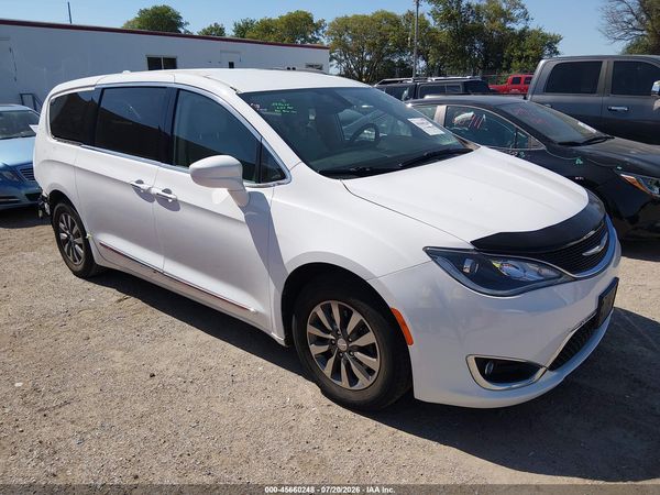 2019 CHRYSLER PACIFICA TOURING L PLUS