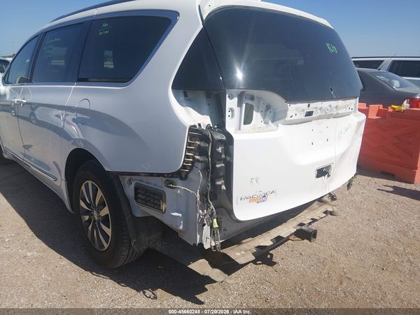 2019 CHRYSLER PACIFICA TOURING L PLUS