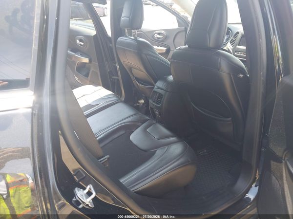 2019 JEEP CHEROKEE LATITUDE PLUS 4X4