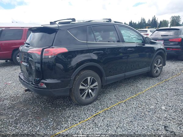 2016 TOYOTA RAV4 XLE
