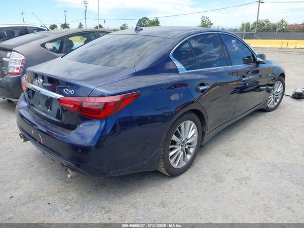 2021 INFINITI Q50 LUXE