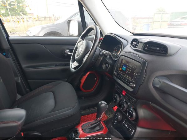 2017 JEEP RENEGADE TRAILHAWK