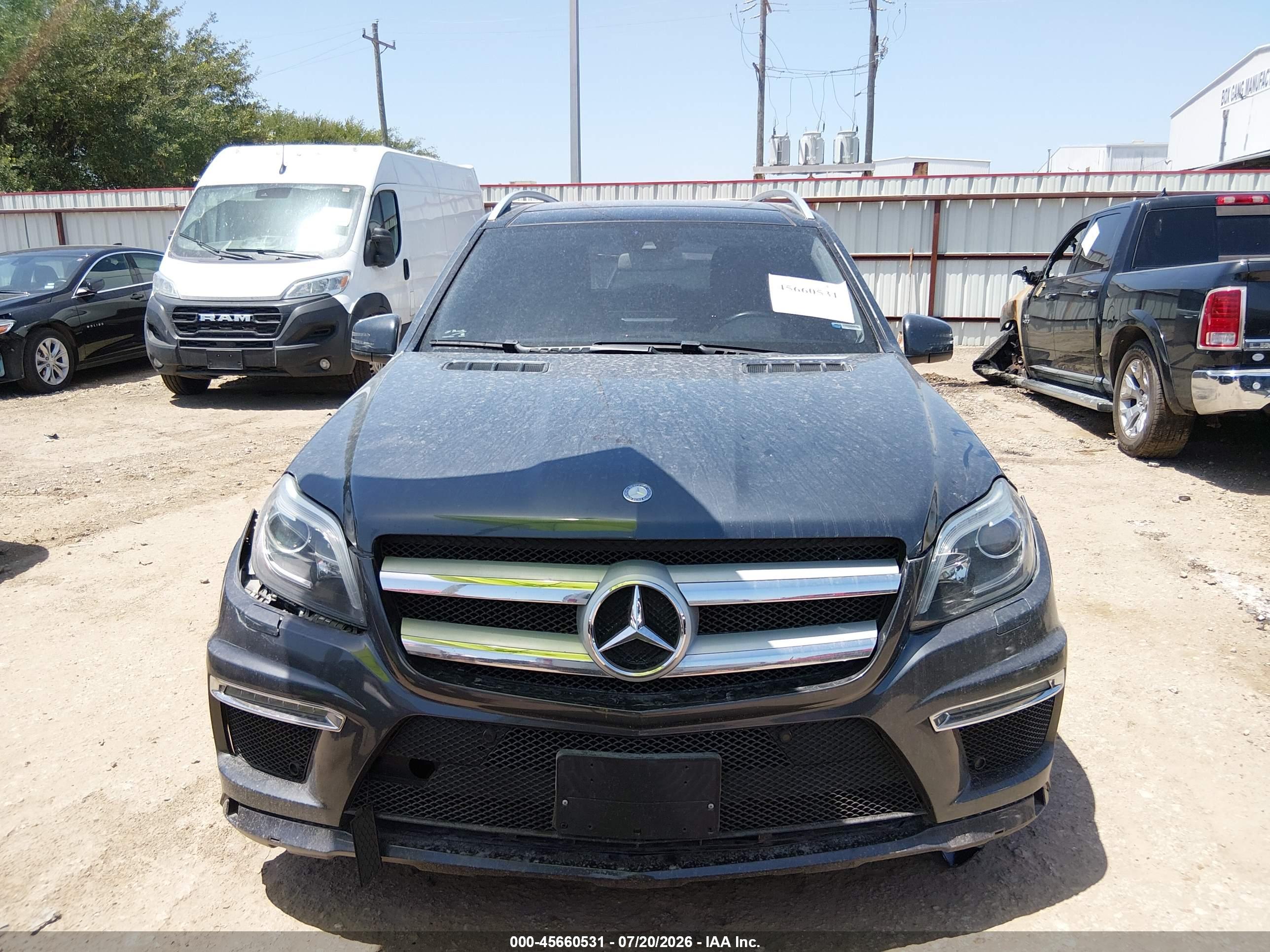 2013 MERCEDES-BENZ GL 550 4MATIC
